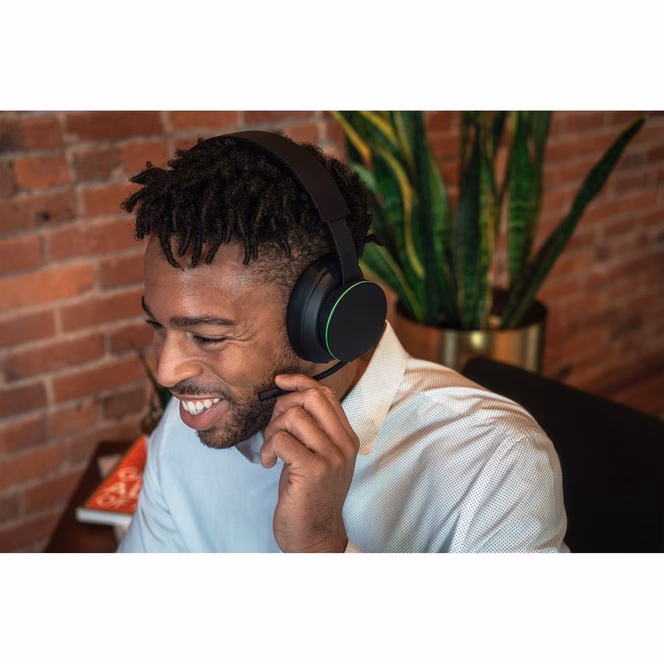 GameStop Microsoft Xbox Series X Wired Stereo Gaming Headset