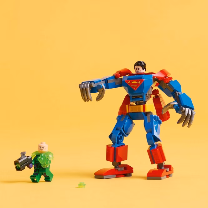 GameStop LEGO Super Heroes DC Superman Mech vs. Lex Luthor Building Toy 76302