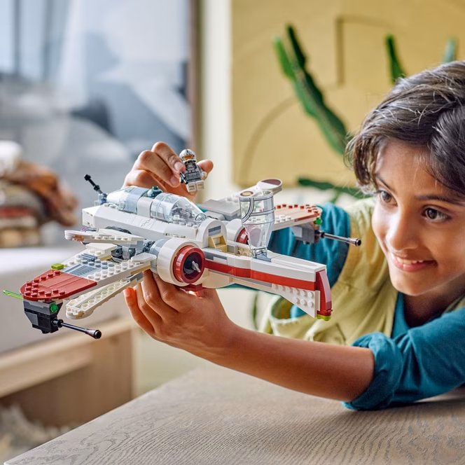GameStop LEGO Star Wars ARC-170 Starfighter Building Toy 75402