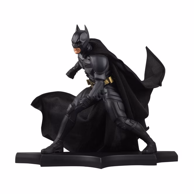 GameStop McFarlane Toys DC Direct Batman (The Dark Knight) 9.4-in Resin Statue