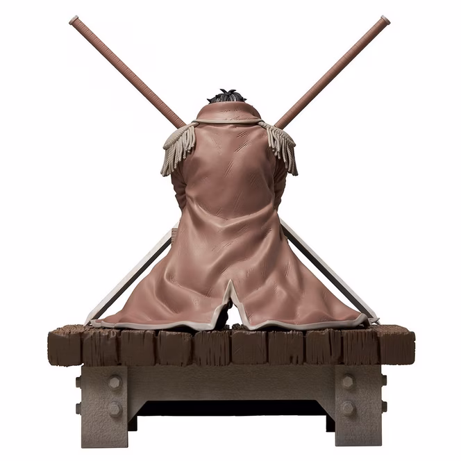 GameStop Bandai Spirits Masterlise Ichibansho One Piece Gol D. Roger (The King of the Pirates) 5.1-in Figure