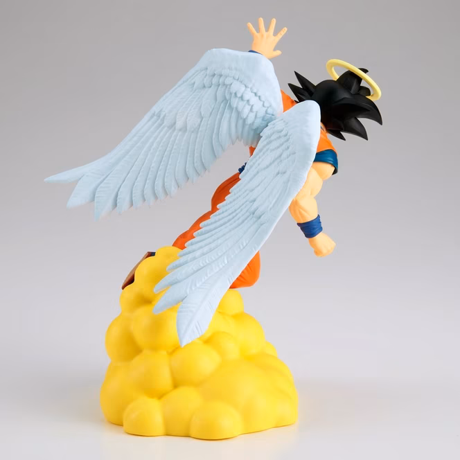 GameStop Banpresto Dragon Ball Z History Box Son Goku 4.7-in Statue
