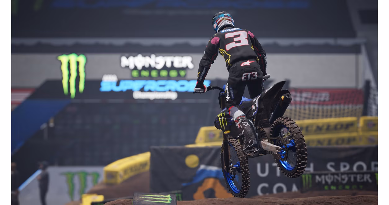GameStop Monster Energy Supercross 6 - Xbox Series X, Xbox One