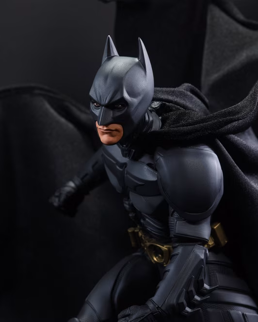 GameStop McFarlane Toys DC Direct Batman (The Dark Knight) 9.4-in Resin Statue