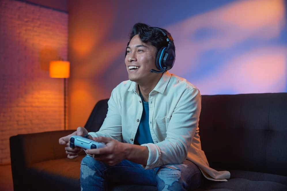 GameStop Turtle Beach Stealth 600 Gen 2 USB Gaming Headset for PlayStation 4, PlayStation 5, Nintendo Switch and PC - Black