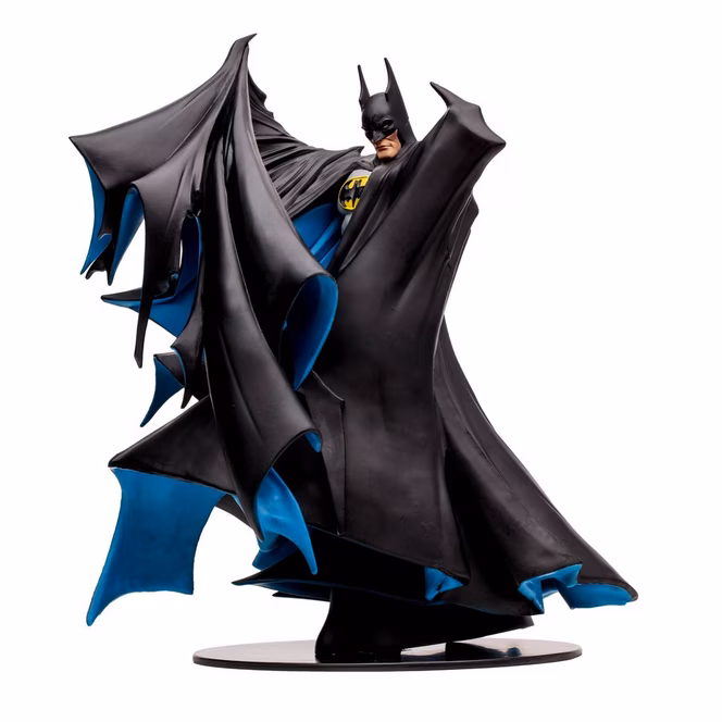 GameStop McFarlane Toys DC Direct Batman (Issue 423) 12-in Statue