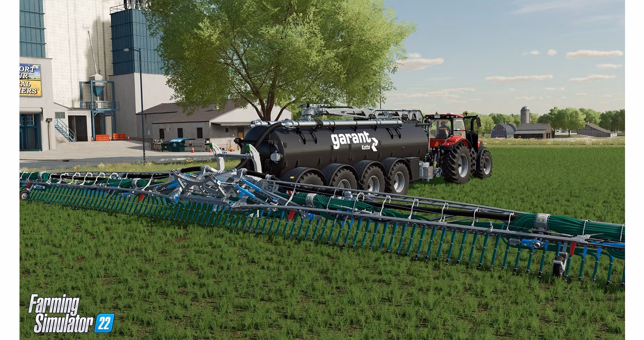 GameStop Farming Simulator 22 - Xbox Series X, Xbox One