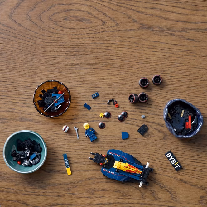 GameStop LEGO Speed Champions Oracle Red Bull Racing RB20 F1 Race Car Model Set 77243
