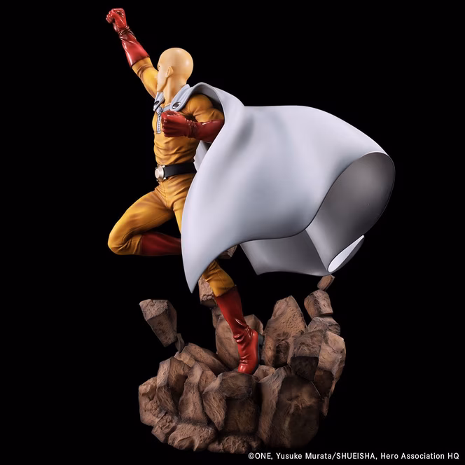 GameStop eStream One-Punch Man Saitama Statue