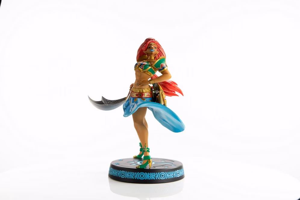 GameStop The Legend of Zelda: Breath of the Wild Collector's Edition Urbosa PVC Statue