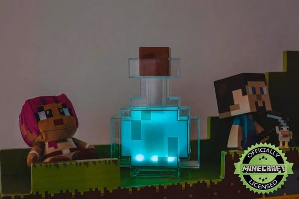 GameStop Minecraft Potion Bottle 7-In Color-Changing LED Desk Lamp