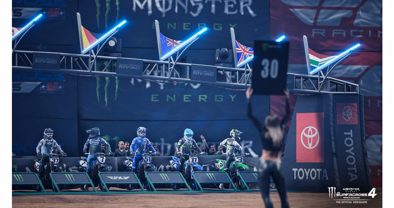 GameStop Monster Energy Supercross 4 - Xbox One