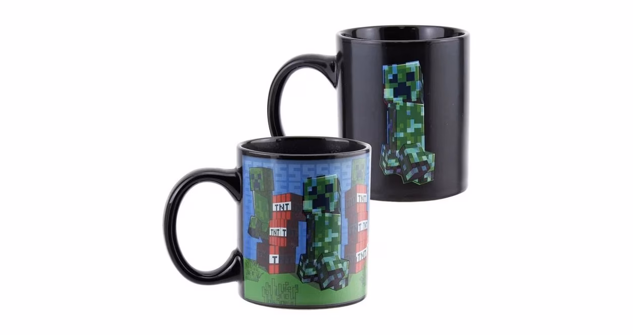 GameStop Minecraft Creeper Heat Change Mug