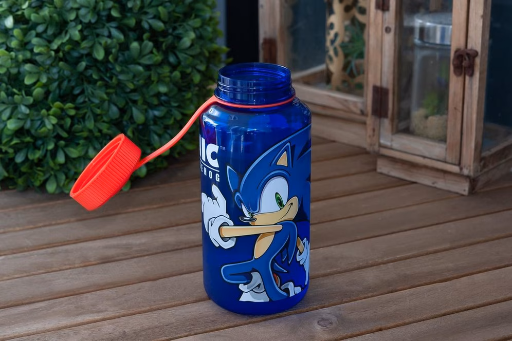 GameStop Sonic The Hedgehog 32oz Plastic Water Bottle