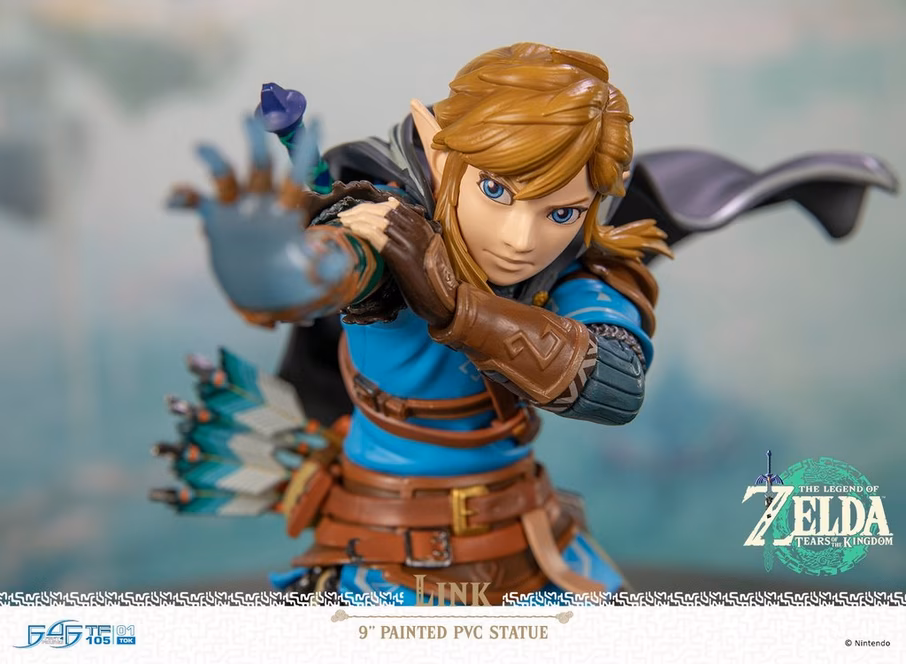 GameStop The Legend of Zelda: Tears of the Kingdom Link 9-in Statue