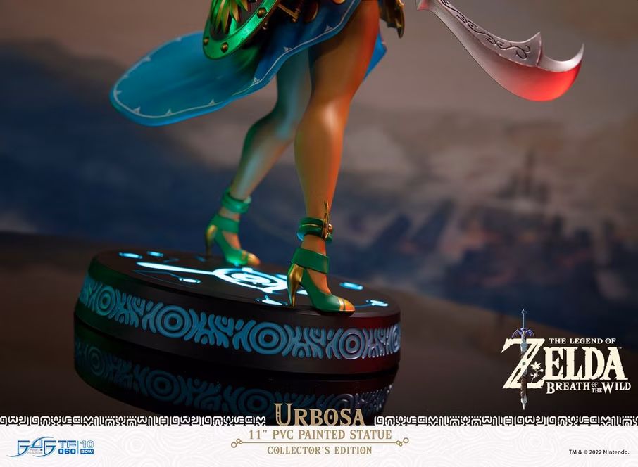 GameStop The Legend of Zelda: Breath of the Wild Collector's Edition Urbosa PVC Statue