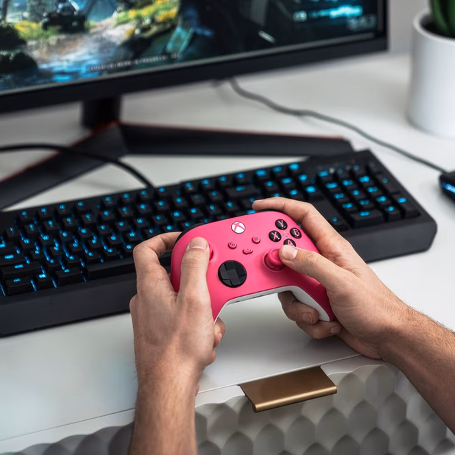 GameStop Microsoft Xbox Series X Wireless Controller Deep Pink