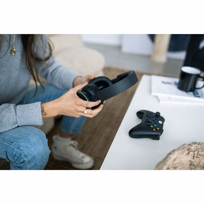 GameStop Microsoft Xbox Series X Wired Stereo Gaming Headset