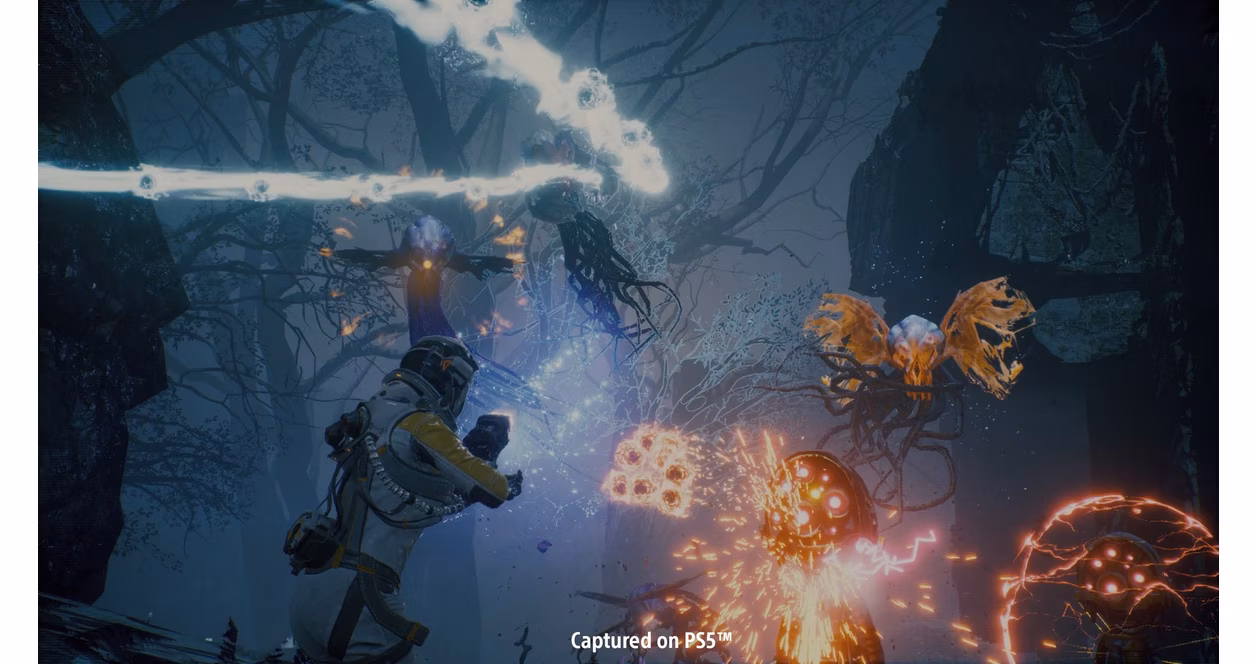 GameStop Returnal - PlayStation 5