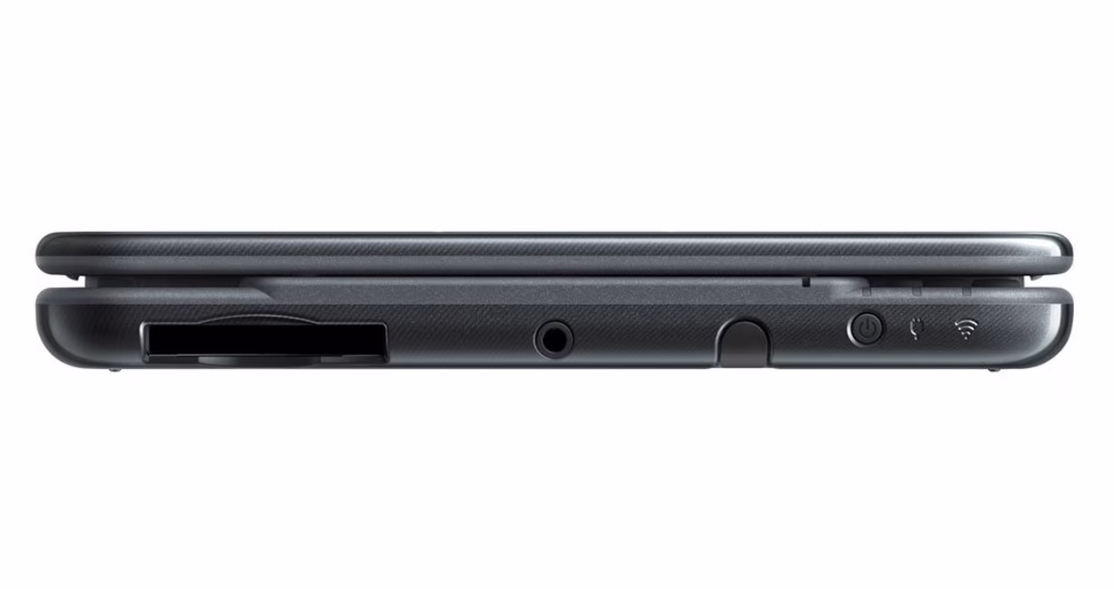 GameStop New Nintendo 3DS XL Handheld Console - Black