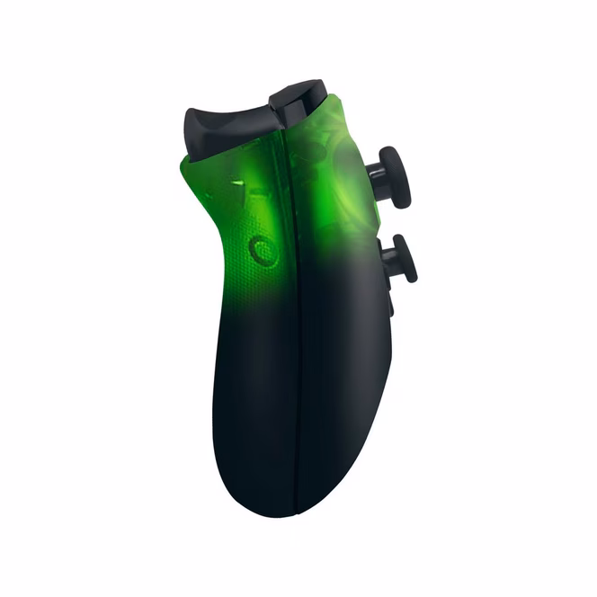 GameStop Razer Universal Wireless Controller for Xbox One and Xbox Series X with Quick Charging Stand