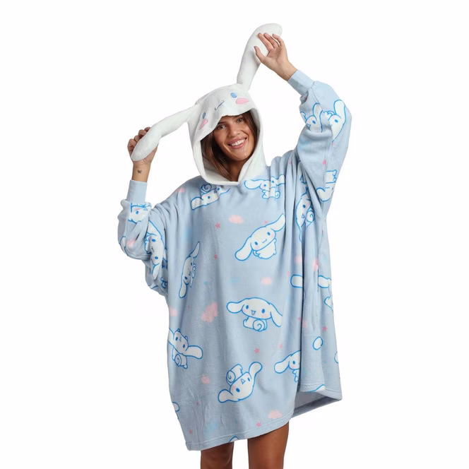 GameStop Sanrio Cinnamoroll Fuzzy Oversized Blanket Unisex Hoodie GameStop Exclusive
