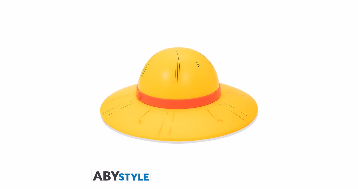 GameStop One Piece Luffy's Straw Hat Lamp