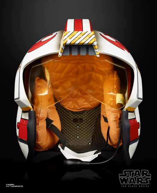 GameStop Hasbro Star Wars: The Black Series Luke Skywalker Battle Simulation Helmet
