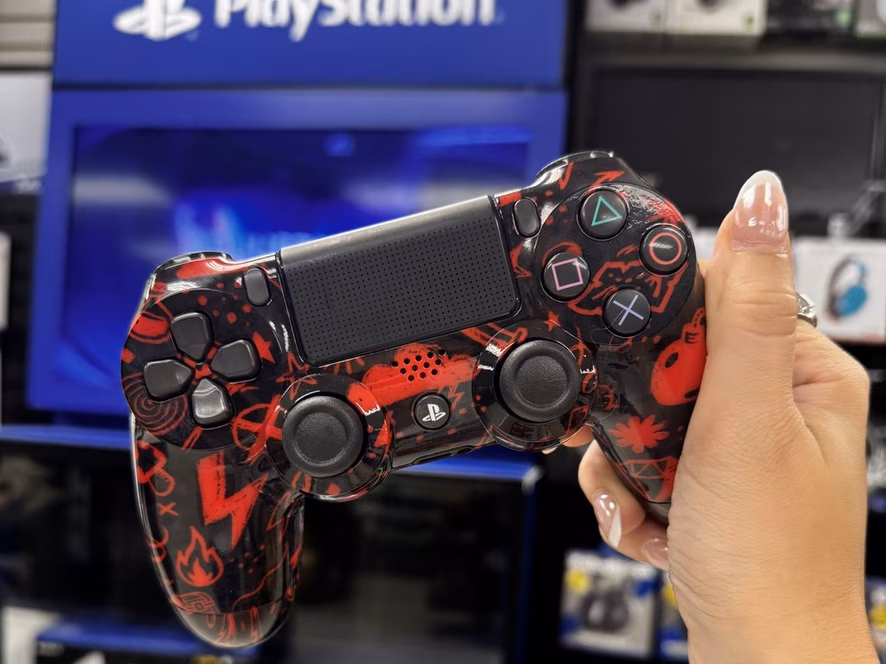 GameStop Sony DualShock Wireless Controller for PlayStation 4 - GameStop Logo (GameStop Exclusive Design)