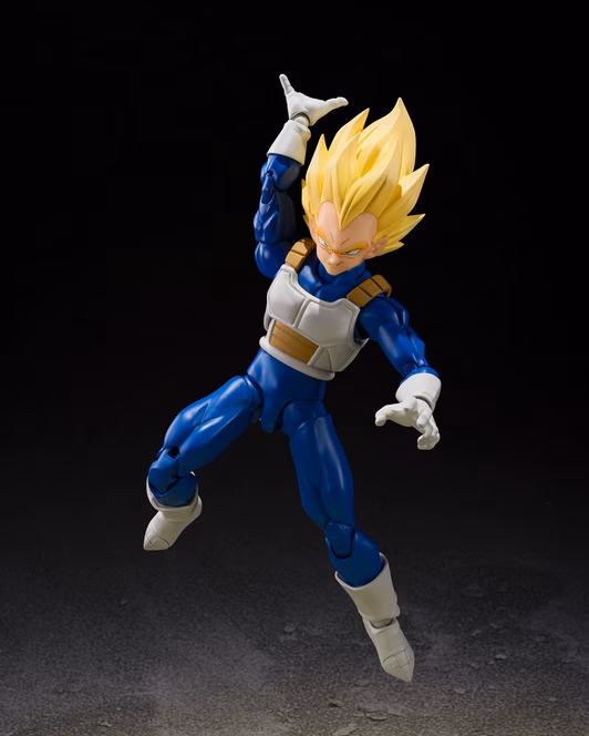 GameStop Bandai Dragon Ball Z Tamashii Nations S.H.Figuarts Super Saiyan Vegeta (Dangerous Pride) Figure