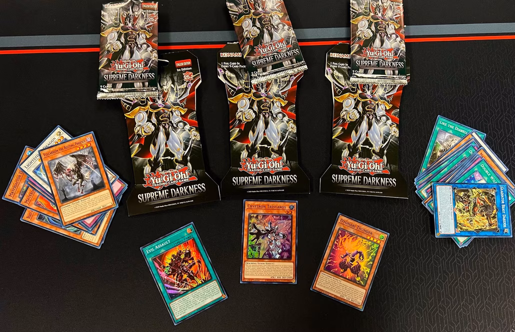 GameStop Yu-Gi-Oh! Trading Card Game: Supreme Darkness Sleeved Booster Pack