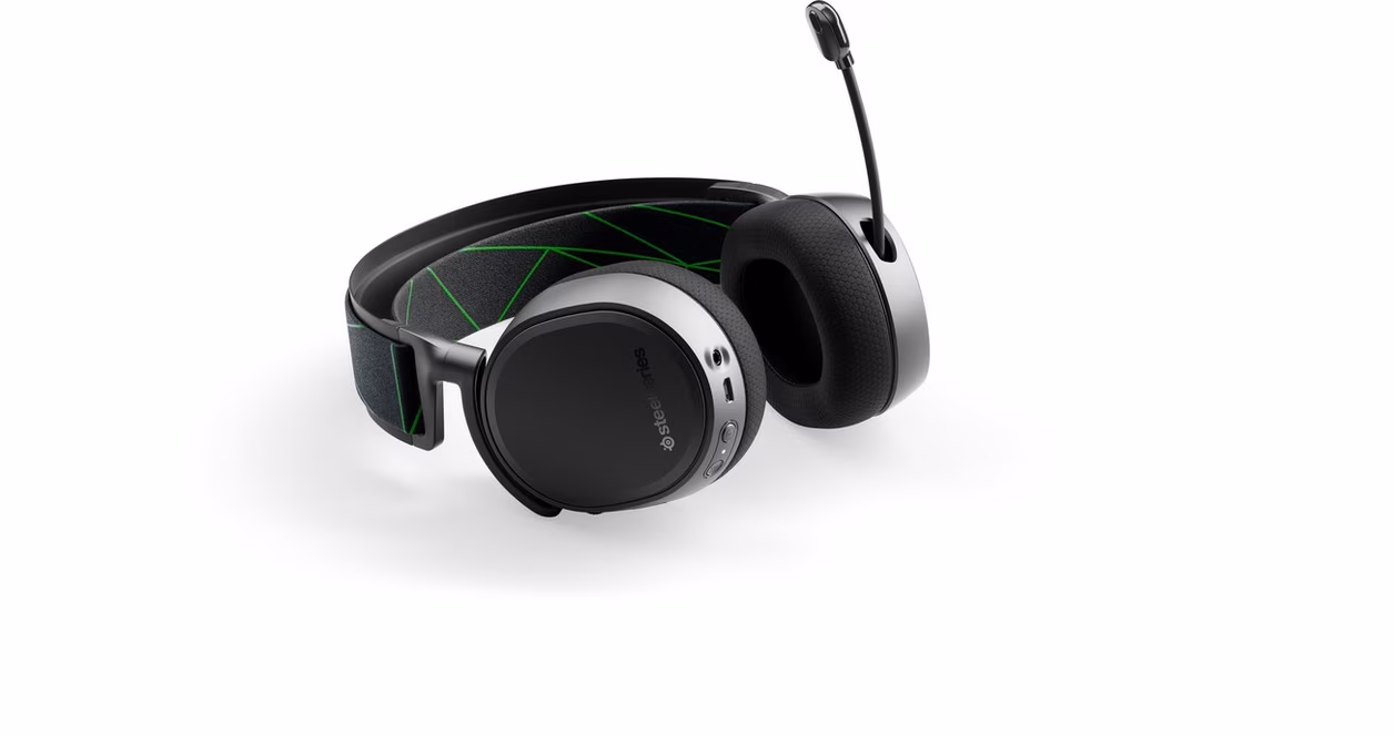 GameStop SteelSeries Arctis 9X Wireless Gaming Headset for Xbox Series X/S and Xbox One