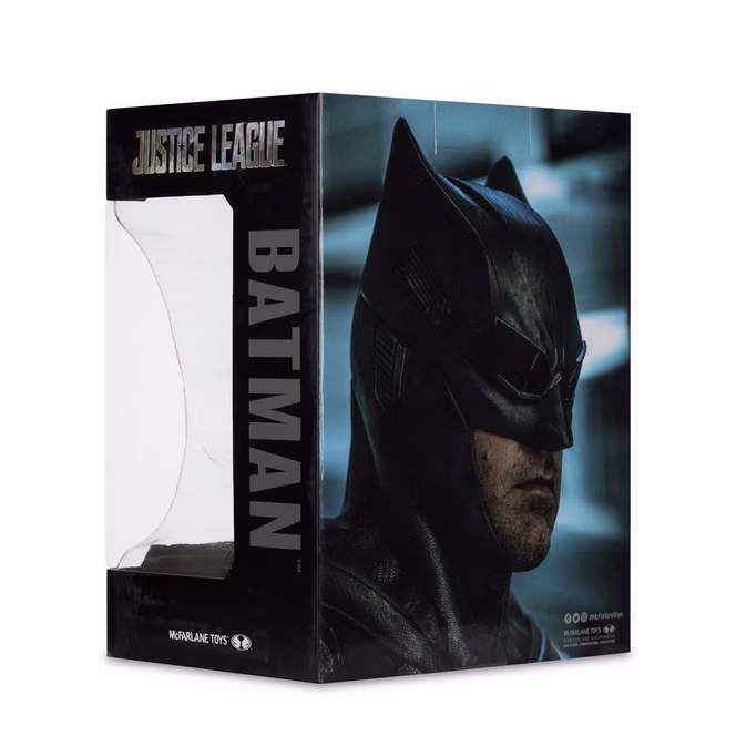 GameStop McFarlane Toys DC Direct Batman - Batman Justice League 1:3 Scale Cowl Prop Replica