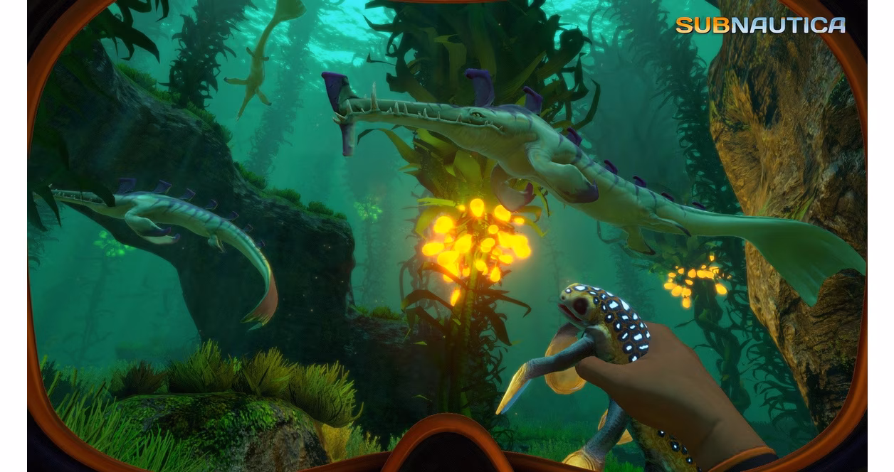 GameStop Subnautica - PlayStation 4