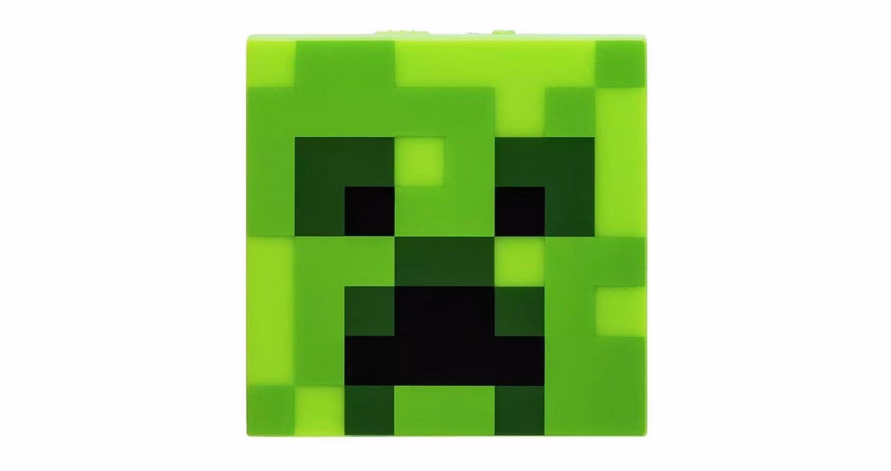 GameStop Minecraft Creeper 4-in Night Light