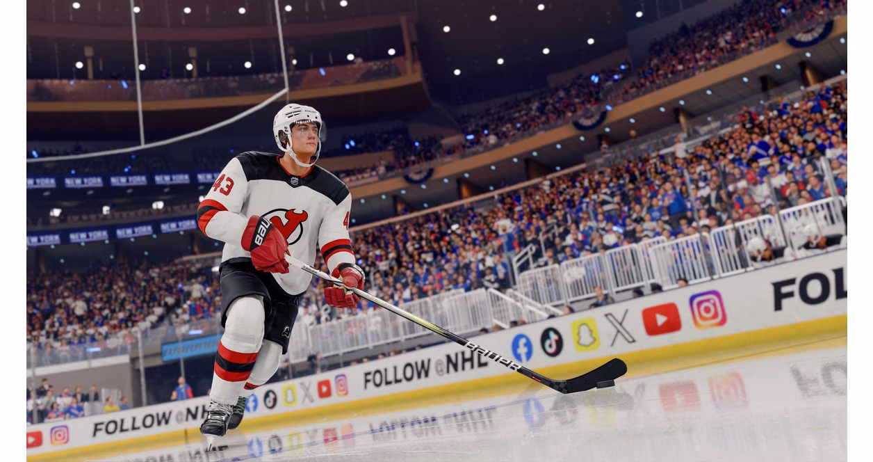 GameStop NHL 25 - PlayStation 5