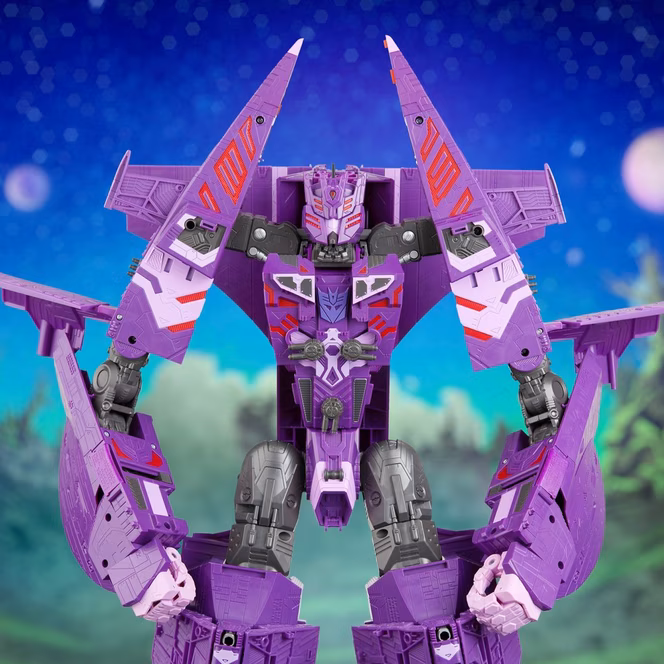 GameStop Hasbro Transformers Legacy Evolution Titan Class Decepticon Nemesis 23.5-in Action Figure