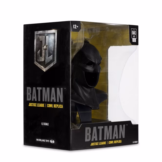 GameStop McFarlane Toys DC Direct Batman - Batman Justice League 1:3 Scale Cowl Prop Replica