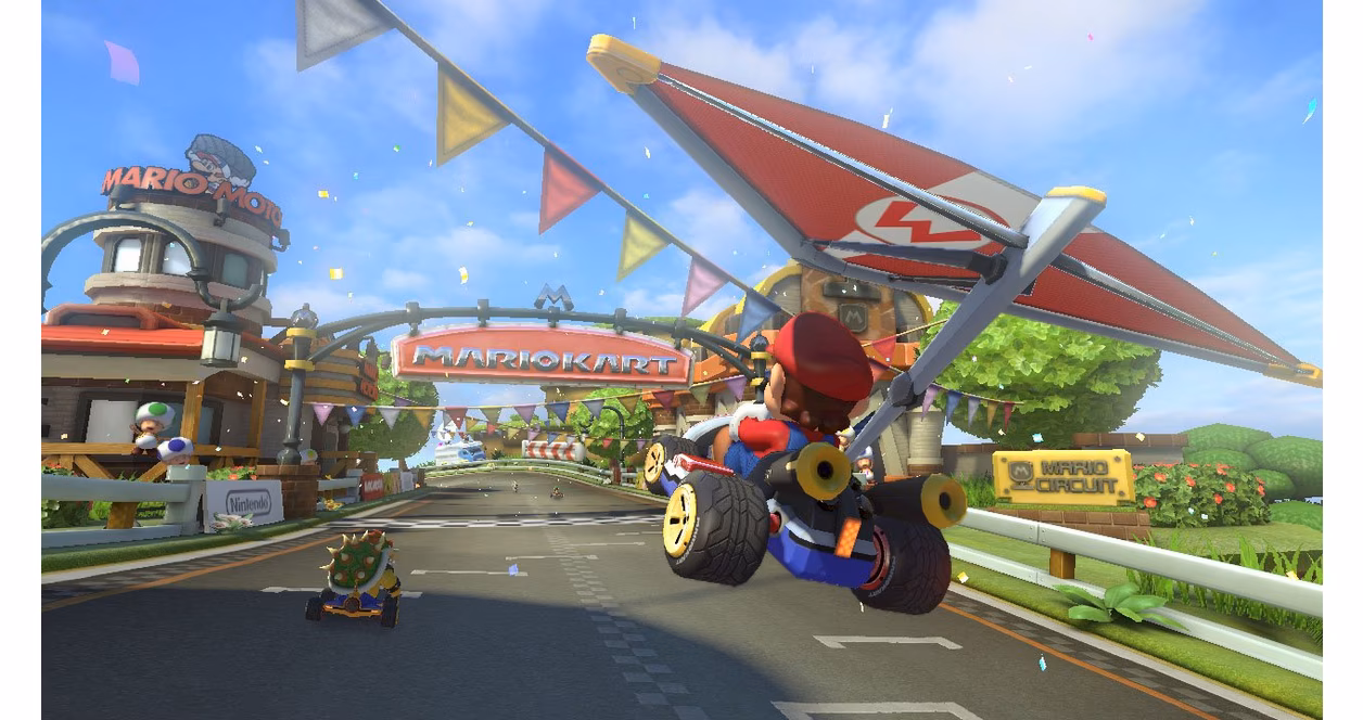 GameStop Mario Kart 8 Deluxe - Nintendo Switch