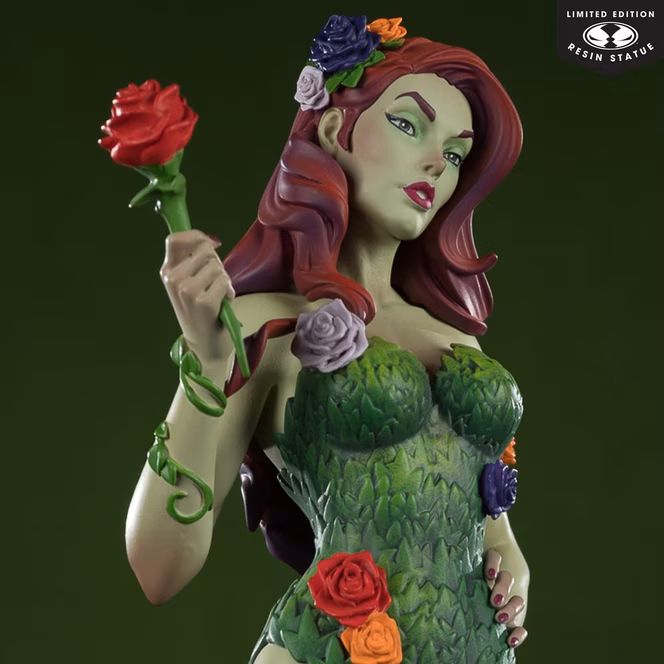 GameStop McFarlane Toys DC Direct Batman Poison Ivy (DC Cover Girls) 1:8 Scale Resin Statue