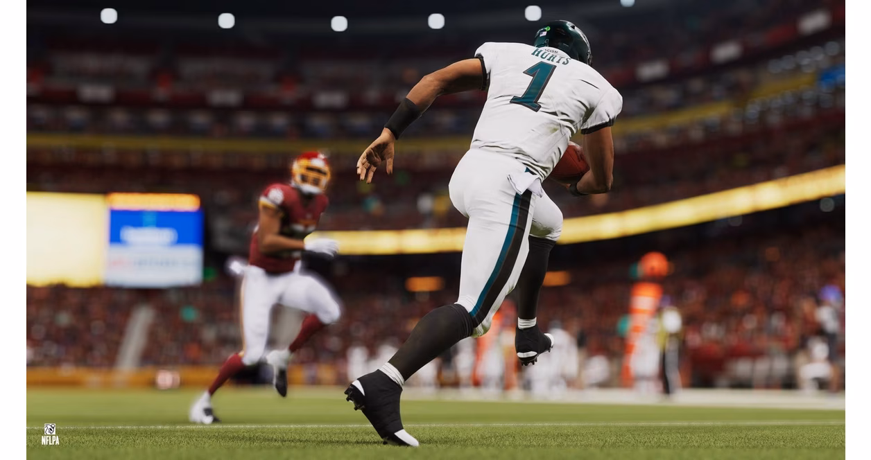 GameStop Madden NFL 22 - PlayStation 4