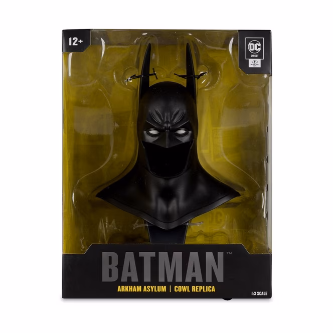 GameStop McFarlane Toys DC Direct Batman - Batman: Arkham Asylum 1:3 Scale Cowl Prop Replica