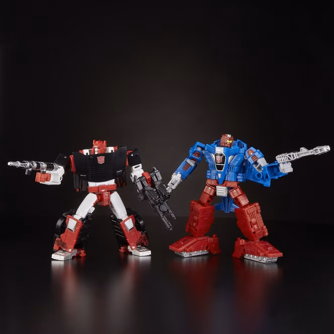 GameStop Hasbro Transformers Takara Tomy Siege War for Cybertron Trilogy WFC-S26 Autobot Alphastrike Counterforce Action Figure Set 3-Pack