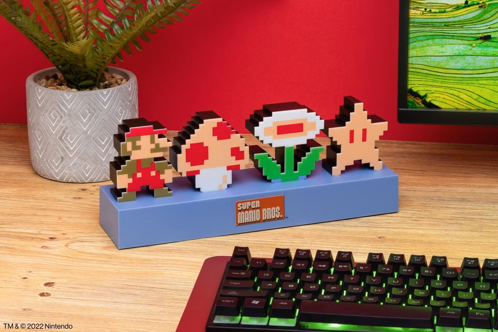 GameStop Super Mario Icons 11.8-in Light