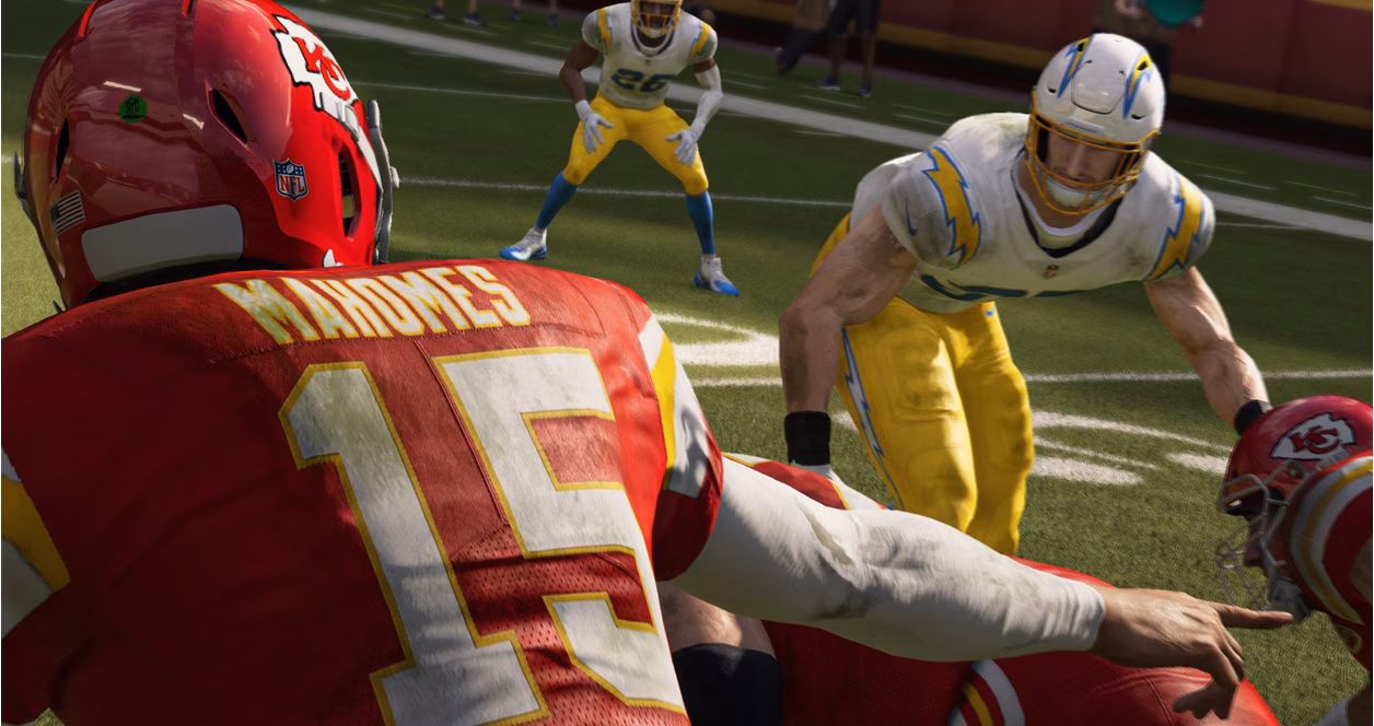 GameStop Madden NFL 21 - PlayStation 4