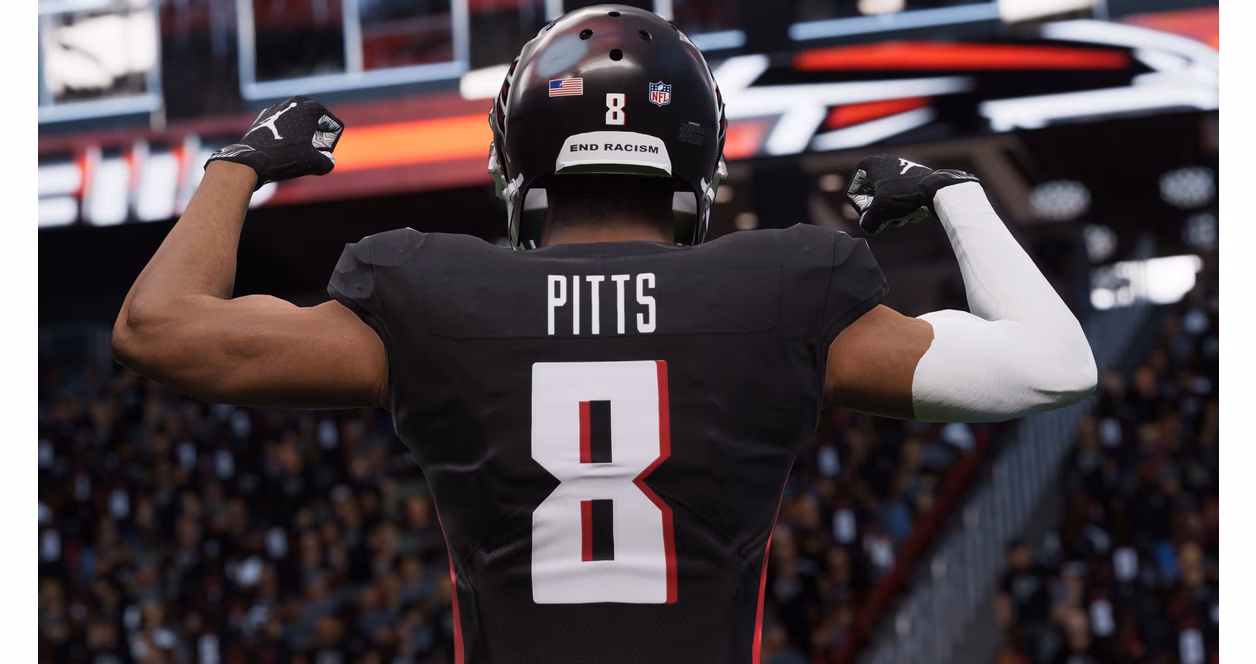 GameStop Madden NFL 22 - Xbox One