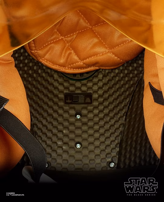 GameStop Hasbro Star Wars: The Black Series Luke Skywalker Battle Simulation Helmet
